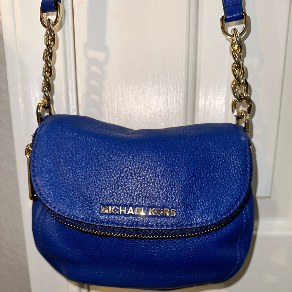 Small Royal blue Michael kors crossbody purse